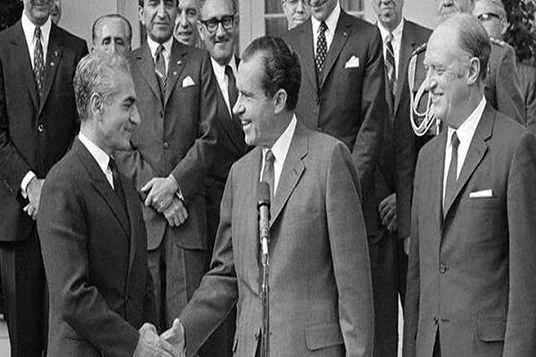 دخالت آمریکا در دستگاه پهلوی از مسئله انرژی هسته ای تا بهداشت خانواده